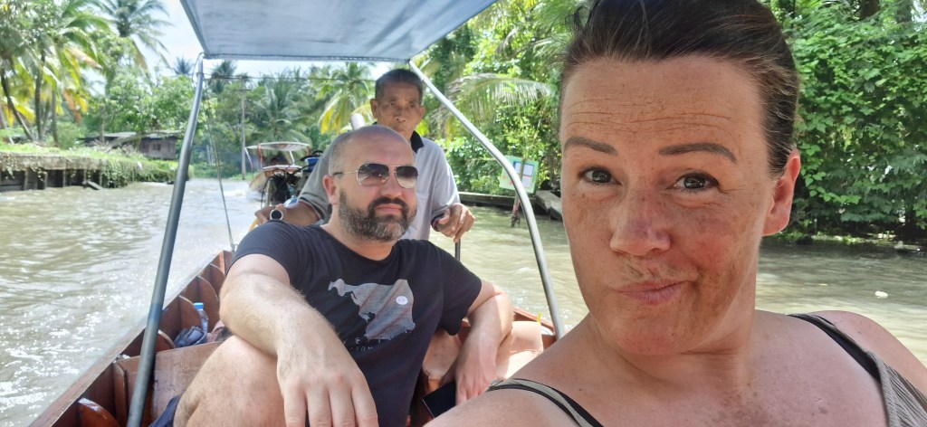 Dag 63: Train+Floating&nbsp;Market